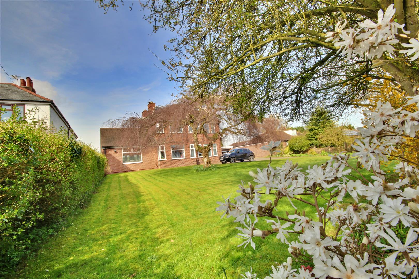 House Detached Beverley Road, Walkington, Beverley